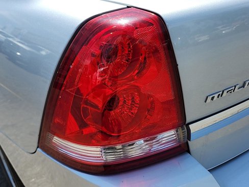 Used 2005 Chevrolet Malibu LS image 13