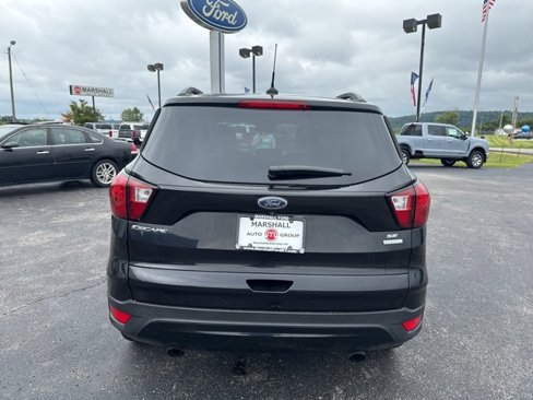 Used 2019 Ford Escape SE image 33