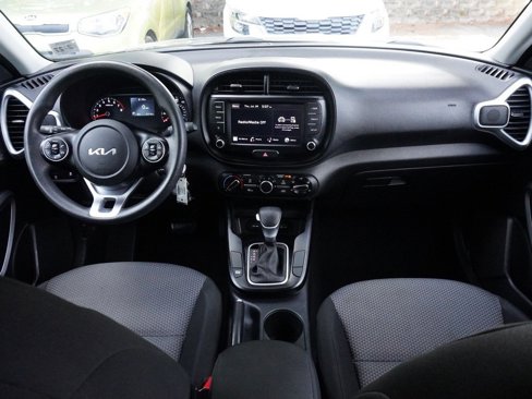 Used 2022 Kia Soul LX w/ Technology Package image 36