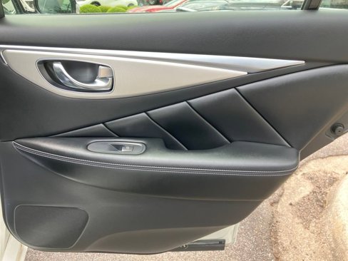 Certified 2022 INFINITI Q50 Luxe image 32