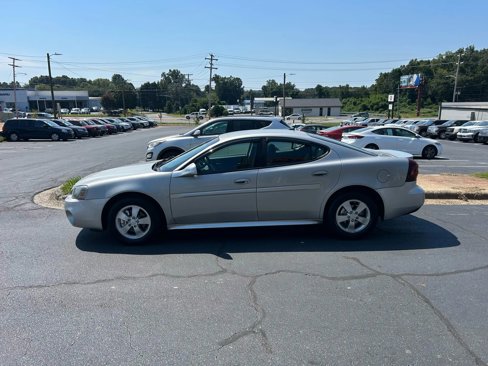 Used 2007 Pontiac Grand Prix w/ Sun And Sound Package image 5