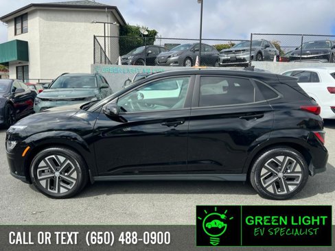Used 2023 Hyundai Kona Limited w/ Cargo Package image 8