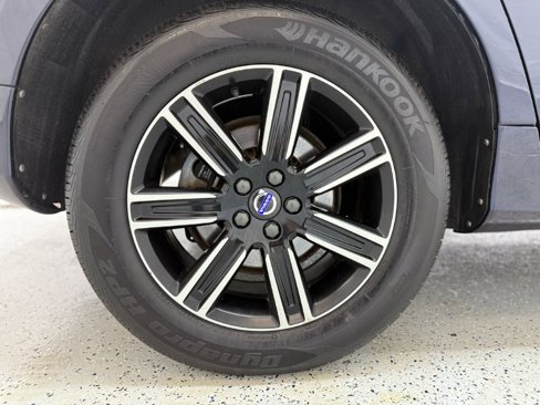 Used 2017 Volvo XC60 T5 Dynamic w/ Preferred Option Package image 39