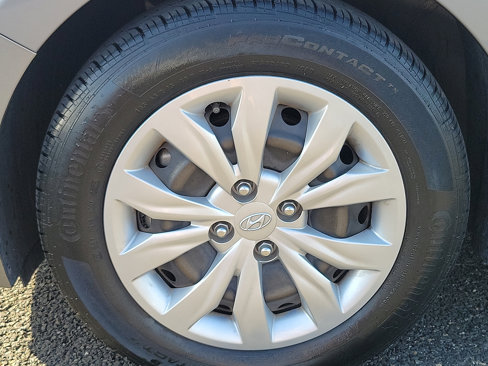 Certified 2022 Hyundai Accent SE w/ Cargo Package image 20
