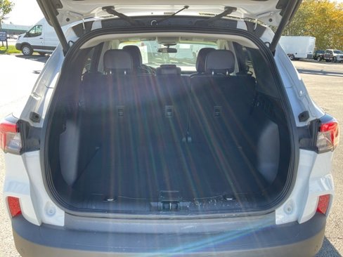Used 2022 Ford Escape SEL image 19