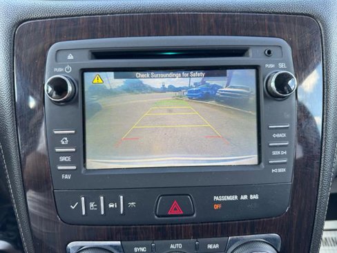 Used 2016 Chevrolet Traverse LT image 22