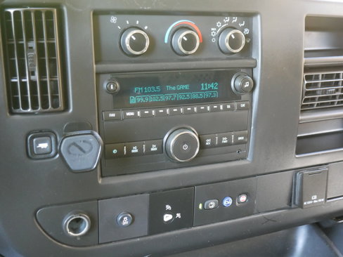 Used 2018 Chevrolet Express 2500 image 10