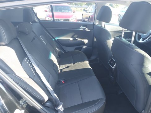 Used 2022 Kia Sportage LX w/ LX AWD Value Edition Package image 18