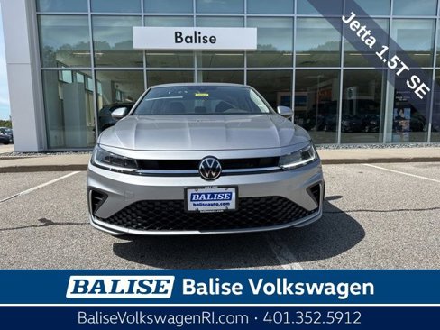 New 2025 Volkswagen Jetta SE image 2
