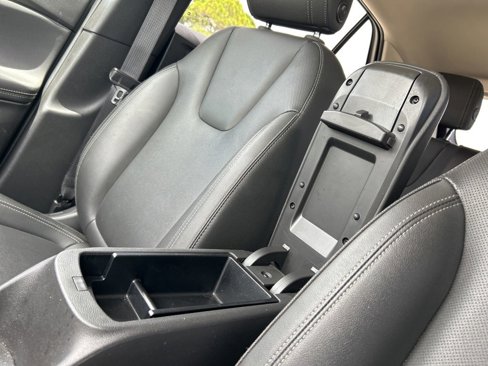 Used 2024 Buick Encore GX Sport Touring image 45