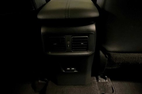 Used 2022 Toyota RAV4 XLE Premium image 33