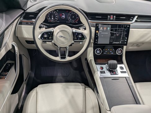 New 2026 Jaguar F-PACE R-Dynamic S image 10