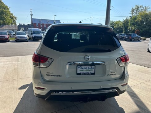 Used 2015 Nissan Pathfinder Platinum w/ Cargo Package image 6
