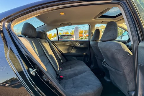 Used 2017 Honda Accord EX image 8