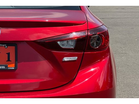 Used 2015 MAZDA MAZDA3 i Touring image 27