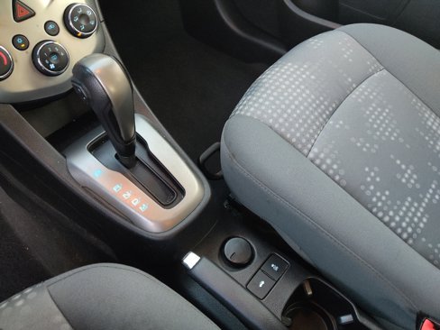 Used 2015 Chevrolet Sonic LS image 26