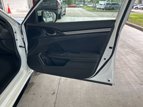 Used 2019 Honda Civic Sport image 22