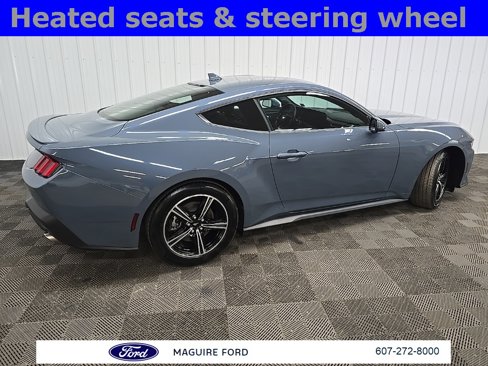 Used 2024 Ford Mustang Premium image 3