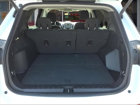 Used 2018 Chevrolet Equinox LT image 5