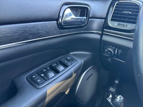 Used 2019 Jeep Grand Cherokee High Altitude image 36