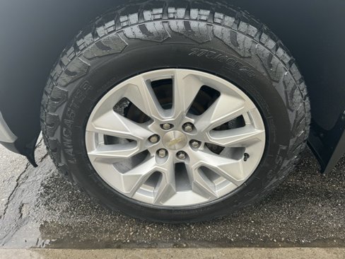 Used 2019 Chevrolet Silverado 1500 Custom image 40