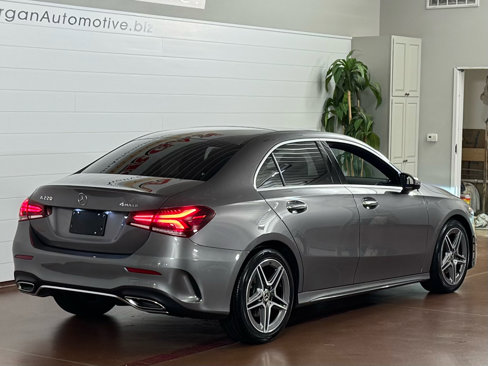 Used 2022 Mercedes-Benz A 220 4MATIC image 3