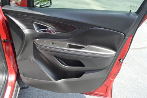 Used 2013 Buick Encore FWD image 17