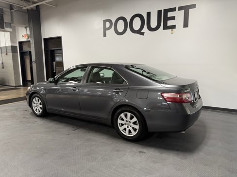 Used 2007 Toyota Camry XLE image 6