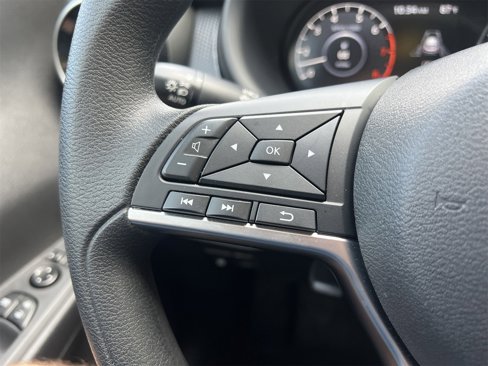 Certified 2024 Nissan Kicks SV image 10
