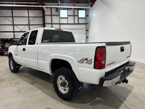 Used 2005 Chevrolet Silverado 2500 LS image 11