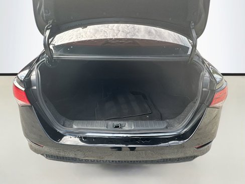 Used 2020 Nissan Sentra SV image 25