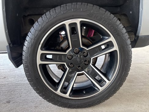 Used 2018 Chevrolet Silverado 1500 LT w/ LPO, Black Pack image 35