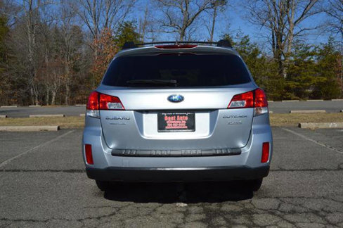 Used 2013 Subaru Outback 2.5i Limited w/ Moonroof Pkg image 7