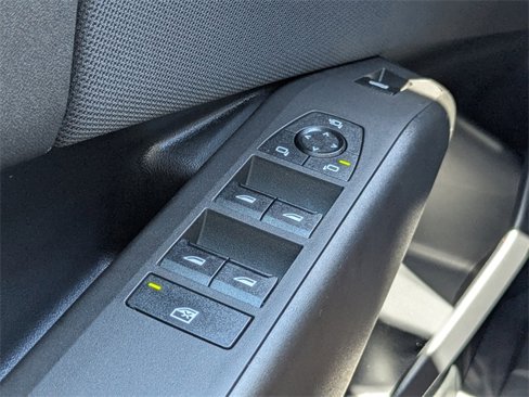 New 2025 BMW X3 xDrive30i w/ Convenience Package image 27