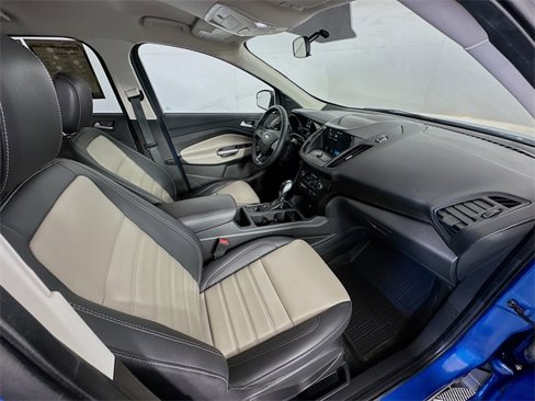 Used 2019 Ford Escape SEL image 30