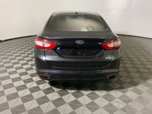 Used 2013 Ford Fusion SE image 8