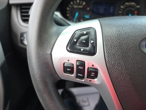 Used 2013 Ford Edge SE image 18