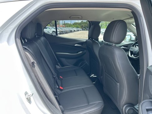 Used 2024 Buick Encore GX Sport Touring image 51