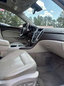 Used 2010 Cadillac SRX Luxury image 26