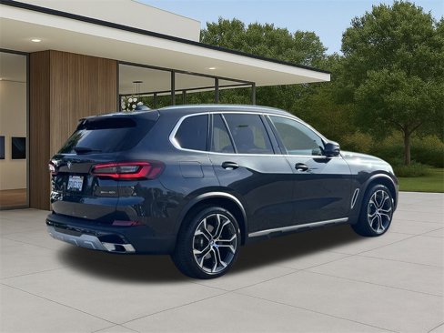 Certified 2023 BMW X5 sDrive40i w/ Parking Assistance Package image 7