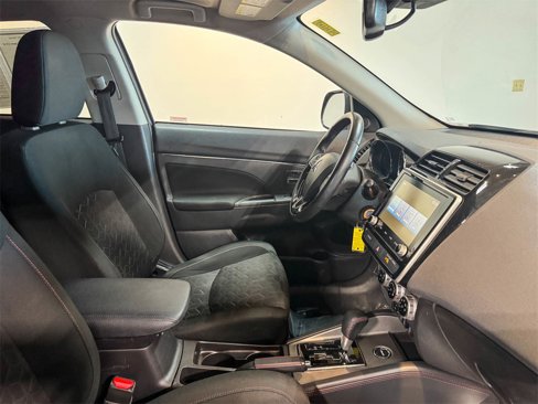 Used 2022 Mitsubishi Outlander Sport LE image 21