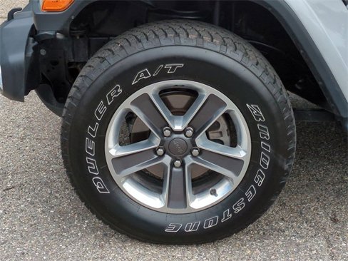 Used 2019 Jeep Wrangler Unlimited Sahara w/ LED Lighting Group image 10