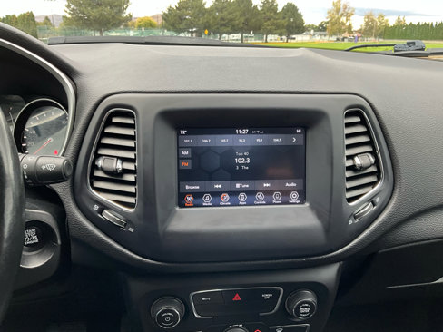 Used 2021 Jeep Compass Sport image 16
