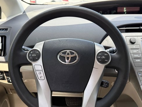 Used 2013 Toyota Prius One image 18