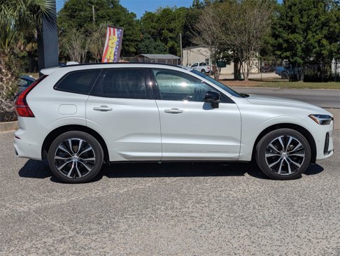 Used 2023 Volvo XC60 B5 Plus w/ Protection Package Premier image 8