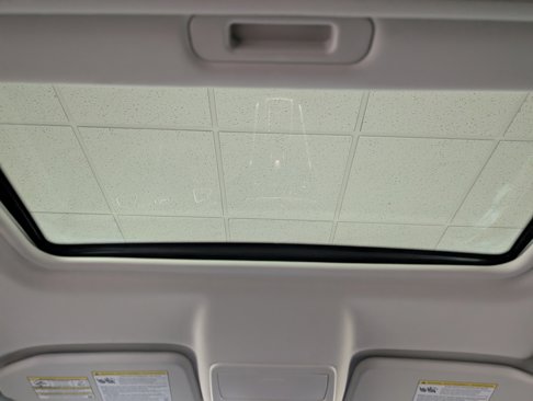 Used 2021 Ford EcoSport SE w/ SE Convenience Package image 8