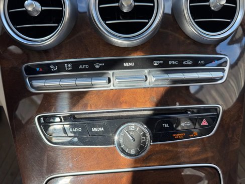 Used 2015 Mercedes-Benz C 300 4MATIC Sedan image 20