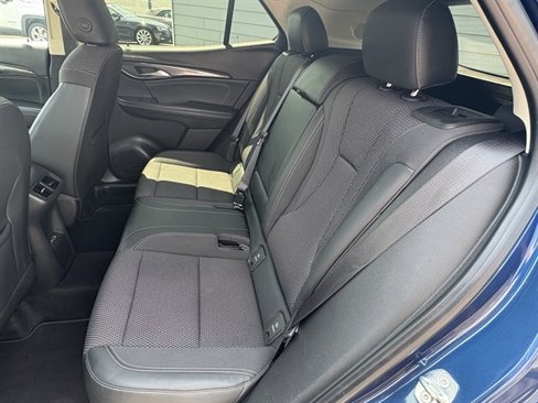 Used 2023 Buick Envision Preferred image 38