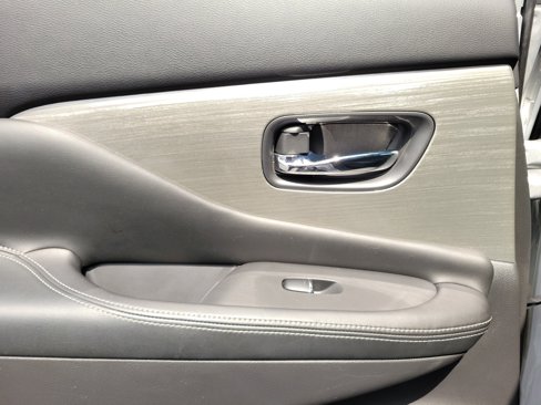 Used 2015 Nissan Murano Platinum image 12