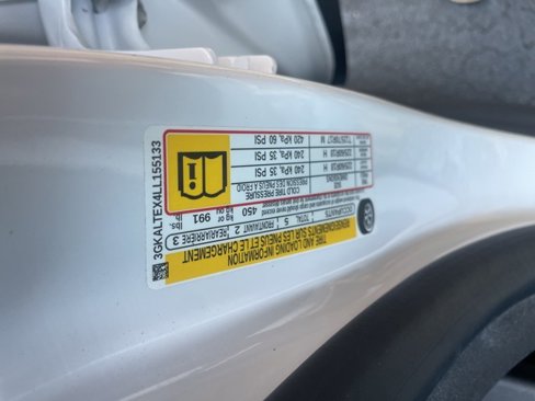 Used 2020 GMC Terrain SLE image 22